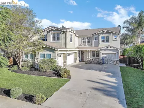 1613 Antica Dr, Brentwood, CA 94513