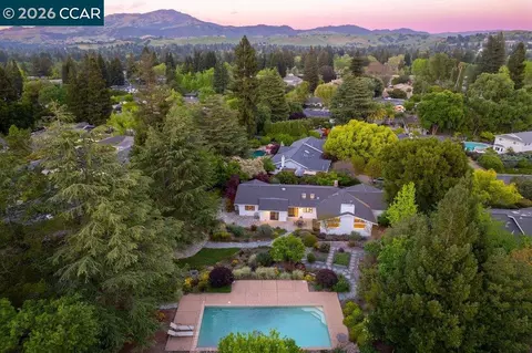 26 Rio Del Ct, Danville, CA 94526