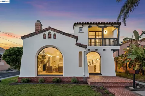 2713 Calhoun St, Alameda, CA 94501