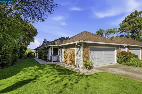 607 Silver Lake Dr, Danville, CA 94526