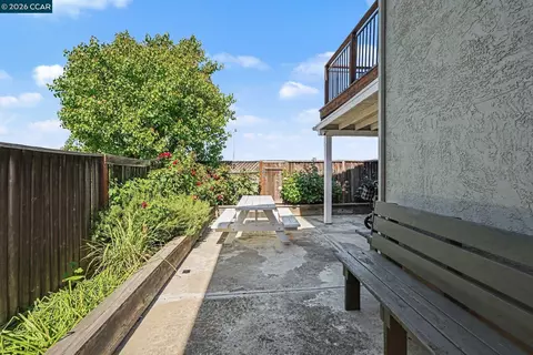 Exterior - 832 Steffa St, Bay Point, CA 94565 photo 8 of 9