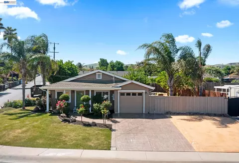 167 Peninsula Rd, Bay Point, CA 94565