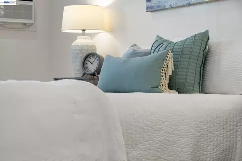 Bedroom - 167 Peninsula Rd, Bay Point, CA 94565 photo 9 of 9
