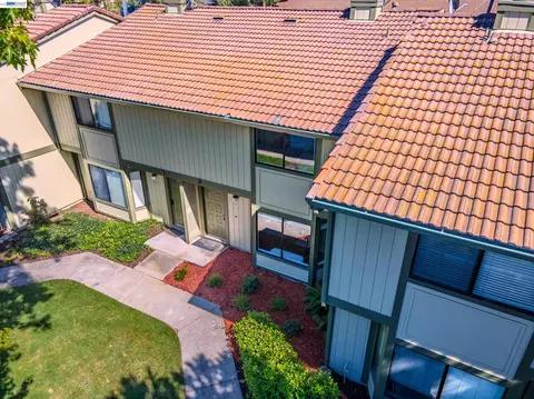 6151 Joaquin Murieta Ave #D, Newark, CA 94560