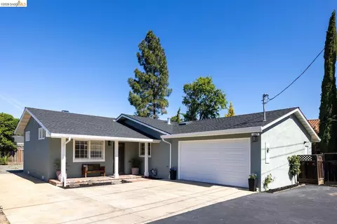 1827 Briscoe Ln, Concord, CA 94521 photo 1