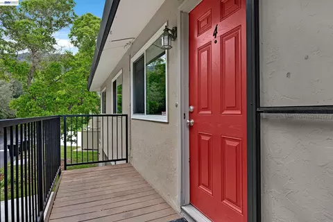 2110 Arroyo Ct #4, Pleasanton, CA 94588