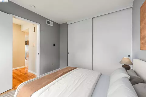 Bedroom - 1355 Kenwal Rd #A, Concord, CA 94521 photo 7 of 10