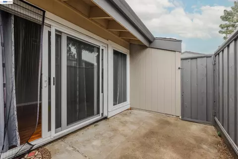 Exterior - 1355 Kenwal Rd #A, Concord, CA 94521 photo 3 of 5