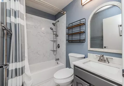 Bath - 1355 Kenwal Rd #A, Concord, CA 94521 photo 1 of 2