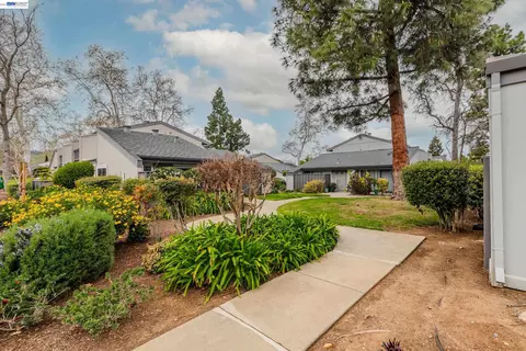 Exterior - 1355 Kenwal Rd #A, Concord, CA 94521 photo 5 of 5