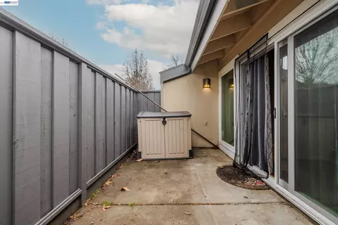 Exterior - 1355 Kenwal Rd #A, Concord, CA 94521 photo 4 of 5