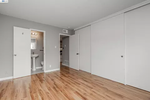 Bedroom - 1355 Kenwal Rd #A, Concord, CA 94521 photo 6 of 10