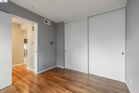 Bedroom - 1355 Kenwal Rd #A, Concord, CA 94521 photo 8 of 10