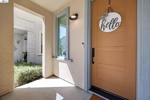 Entry Way - 5977 Ruby Pl, Dublin, CA 94568 photo 1 of 3