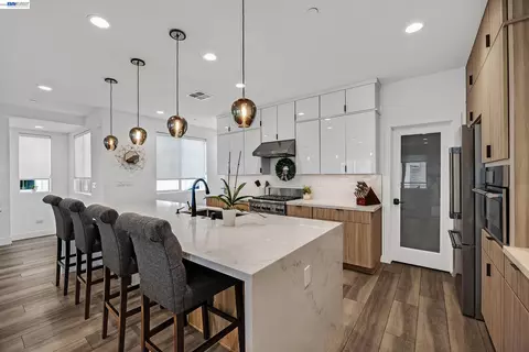 Kitchen - 5977 Ruby Pl, Dublin, CA 94568 photo 5 of 8