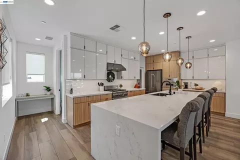 Kitchen - 5977 Ruby Pl, Dublin, CA 94568 photo 1 of 8