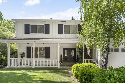 1144 Harvest Rd, Pleasanton, CA 94566