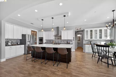Kitchen - 2151 Bartels Dr, Knightsen, CA 94548 photo 1 of 7