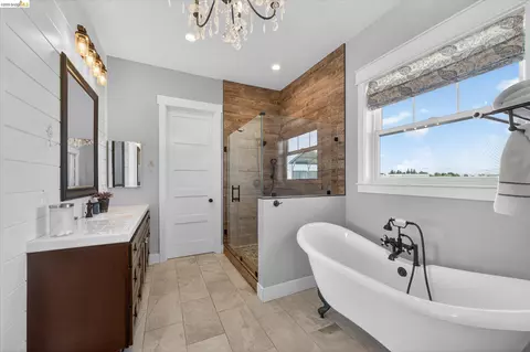 Bath - 2151 Bartels Dr, Knightsen, CA 94548 photo 1 of 8