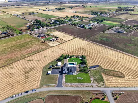 View/Area - 2151 Bartels Dr, Knightsen, CA 94548 photo 3 of 9