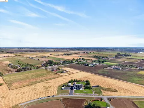 View/Area - 2151 Bartels Dr, Knightsen, CA 94548 photo 2 of 9