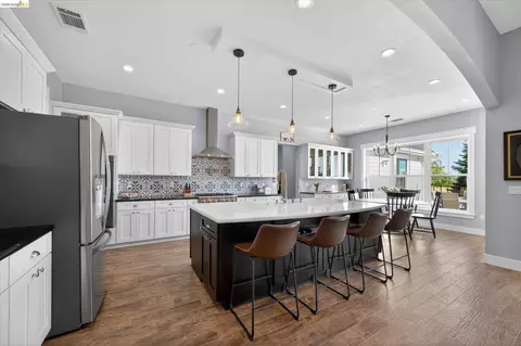 Kitchen - 2151 Bartels Dr, Knightsen, CA 94548 photo 2 of 7