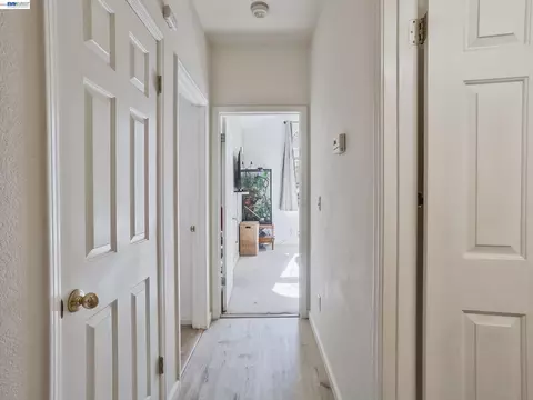Entry Way - 88 Manchester Dr, Fairfield, CA 94533 photo 3 of 3