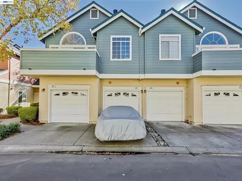 88 Manchester Dr, Fairfield, CA 94533
