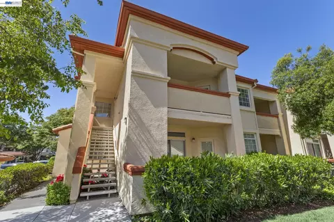 6967 Stagecoach Rd #G, Dublin, CA 94568