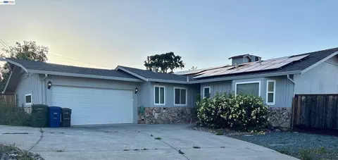 3912 San Juan Dr, Pittsburg, CA 94565