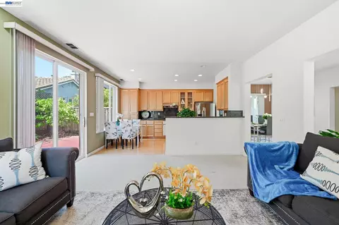 Other - 17 Miranda Ct, Alameda, CA 94502 photo 13 of 31