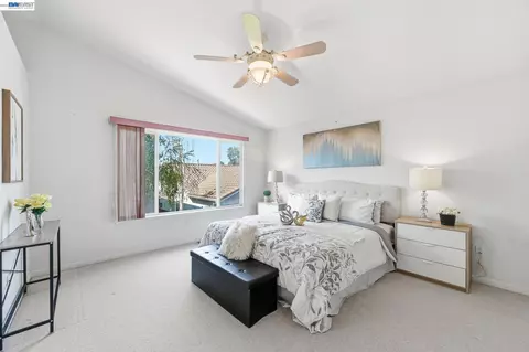 Bedroom - 17 Miranda Ct, Alameda, CA 94502 photo 1 of 11