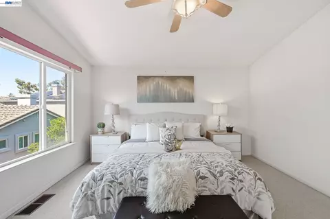 Bedroom - 17 Miranda Ct, Alameda, CA 94502 photo 4 of 11