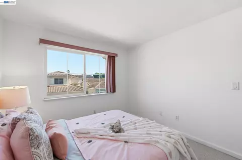 Bedroom - 17 Miranda Ct, Alameda, CA 94502 photo 9 of 11