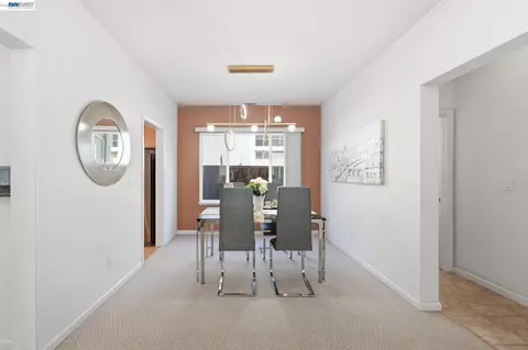 Dining - 17 Miranda Ct, Alameda, CA 94502 photo 1 of 8