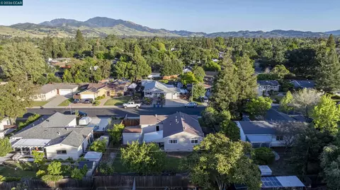 View/Area - 1891 Gilly Ln, Concord, CA 94518 photo 3 of 7