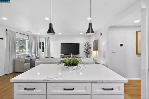 Kitchen - 1891 Gilly Ln, Concord, CA 94518 photo 8 of 9