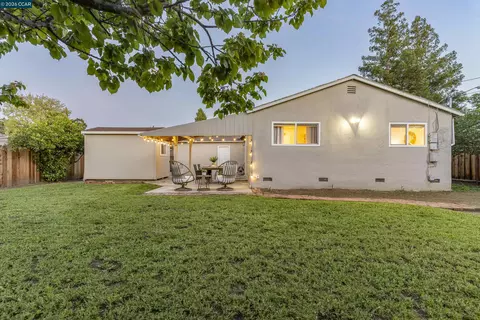 Exterior - 1891 Gilly Ln, Concord, CA 94518 photo 7 of 25