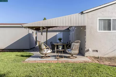 Exterior - 1891 Gilly Ln, Concord, CA 94518 photo 22 of 25