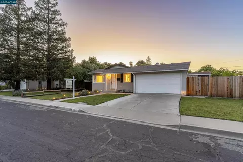 Exterior - 1891 Gilly Ln, Concord, CA 94518 photo 2 of 25