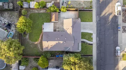 View/Area - 1891 Gilly Ln, Concord, CA 94518 photo 2 of 7