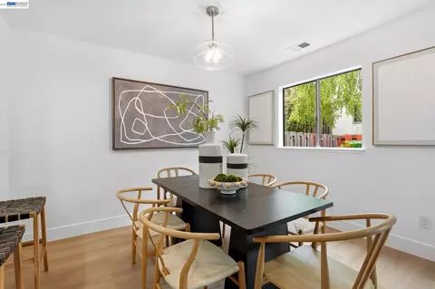 Dining - 2 Knoll Ct, Hercules, CA 94547 photo 1 of 3