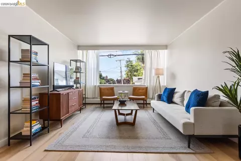 2601 College Ave #108, Berkeley, CA 94704