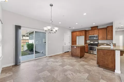 Other - 813 S School St, Lodi, CA 95240 photo 3 of 5