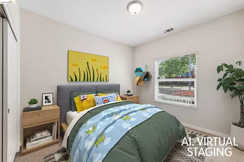 Bedroom - 813 S School St, Lodi, CA 95240 photo 2 of 3