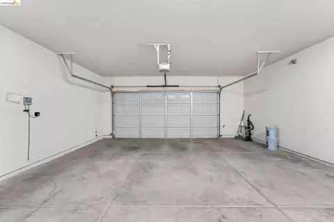 Other - 813 S School St, Lodi, CA 95240 photo 5 of 5