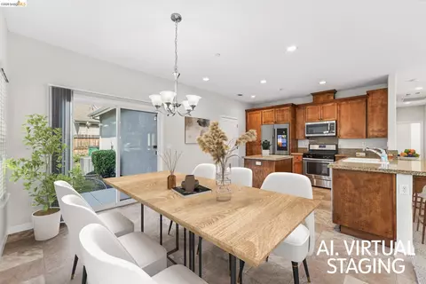 Dining - 813 S School St, Lodi, CA 95240 photo 1 of 1