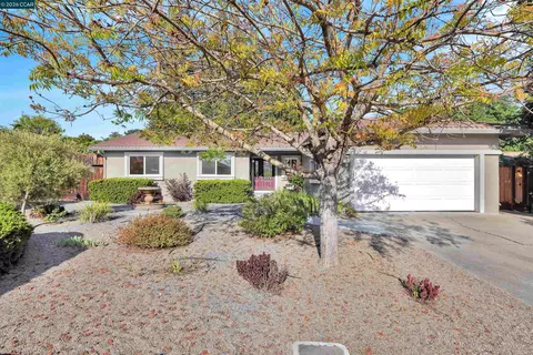 1177 Rainbow Dr, Martinez, CA 94553 photo 1