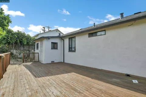 Exterior - 117 Jordan St, Vallejo, CA 94591 photo 4 of 4