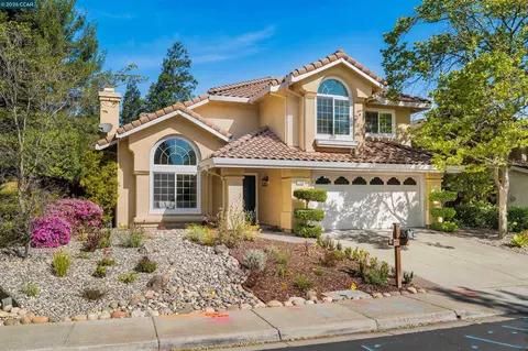 125 Parkhaven Dr, Danville, CA 94506